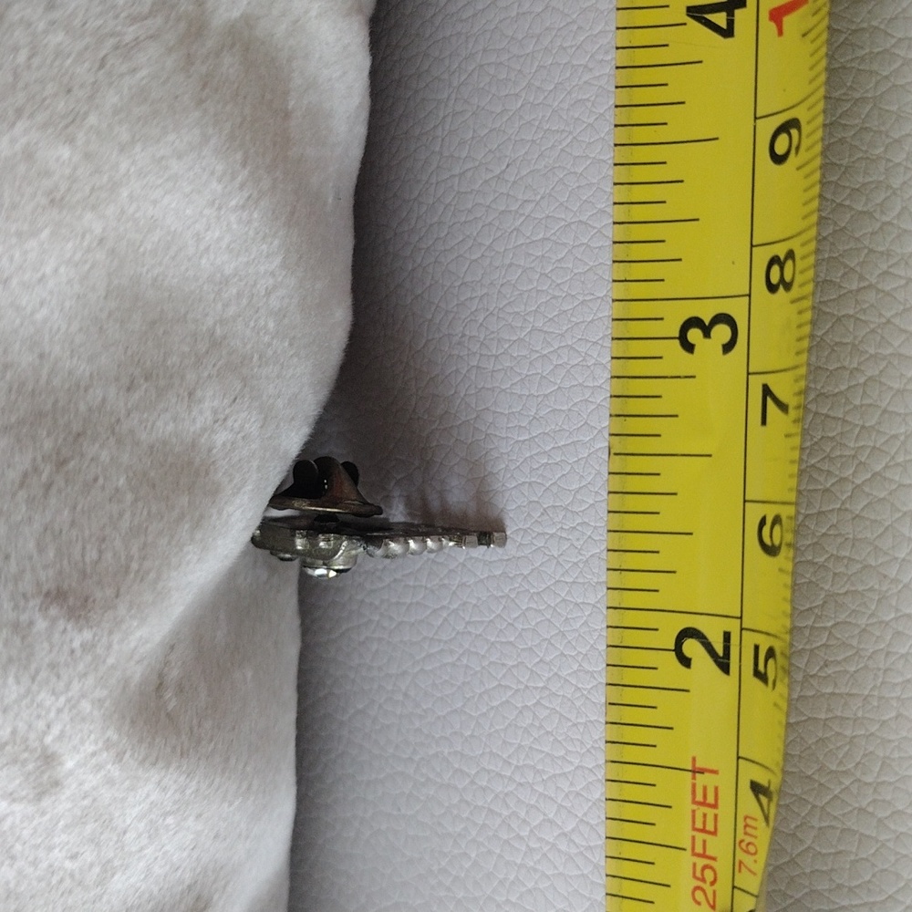 Camera Pin - Picture 8 of 13